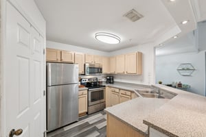 Point Meadows Dr 1434-S2409-014.jpg