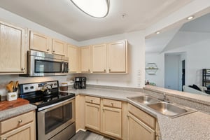 Point Meadows Dr 1434-S2409-015.jpg