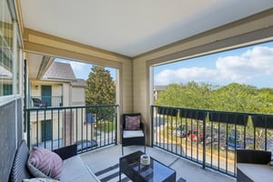 Point Meadows Dr 1434-S2409-027.jpg