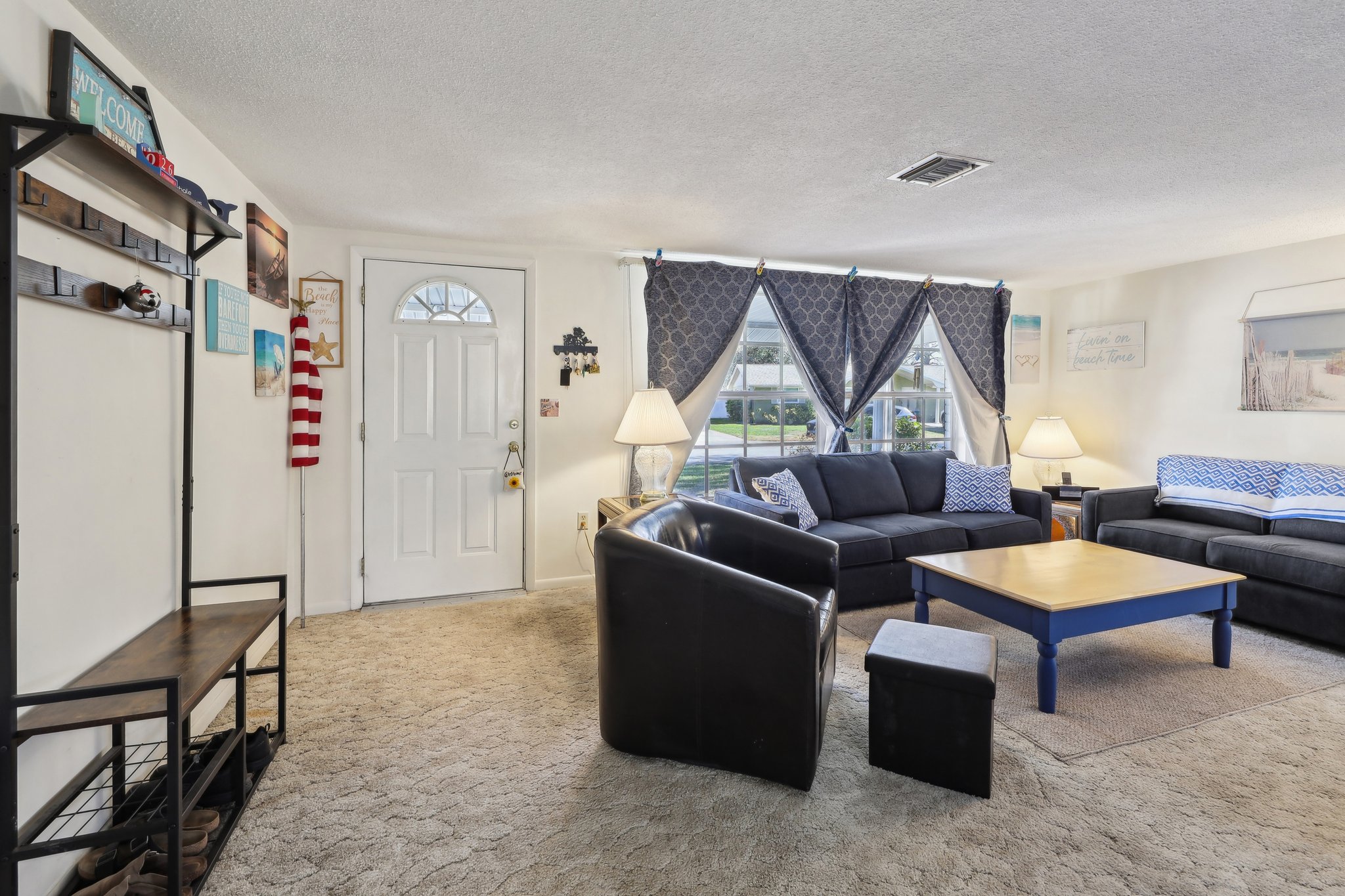 Cherrytree Ln-008.jpg