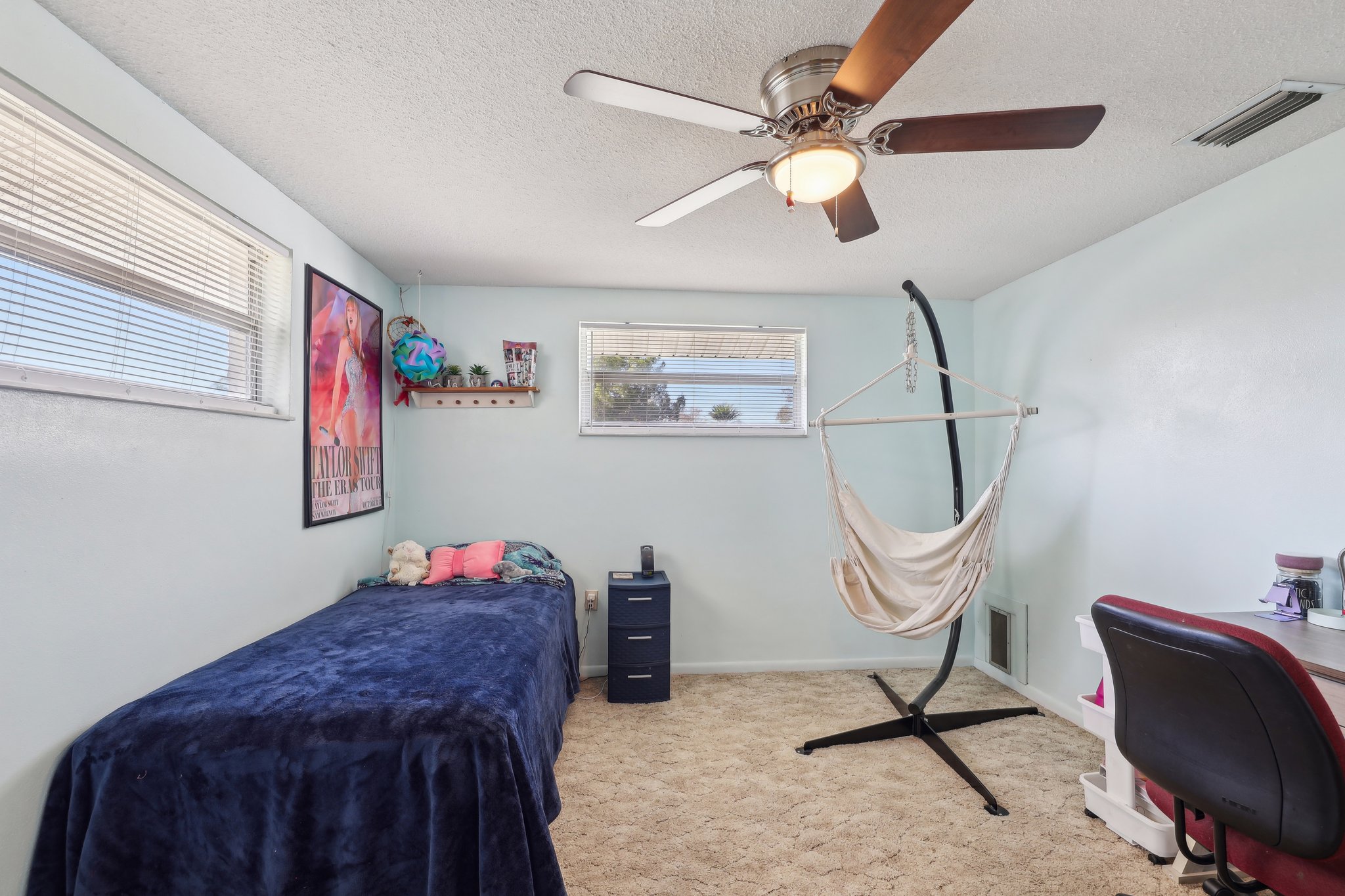 Cherrytree Ln-031.jpg