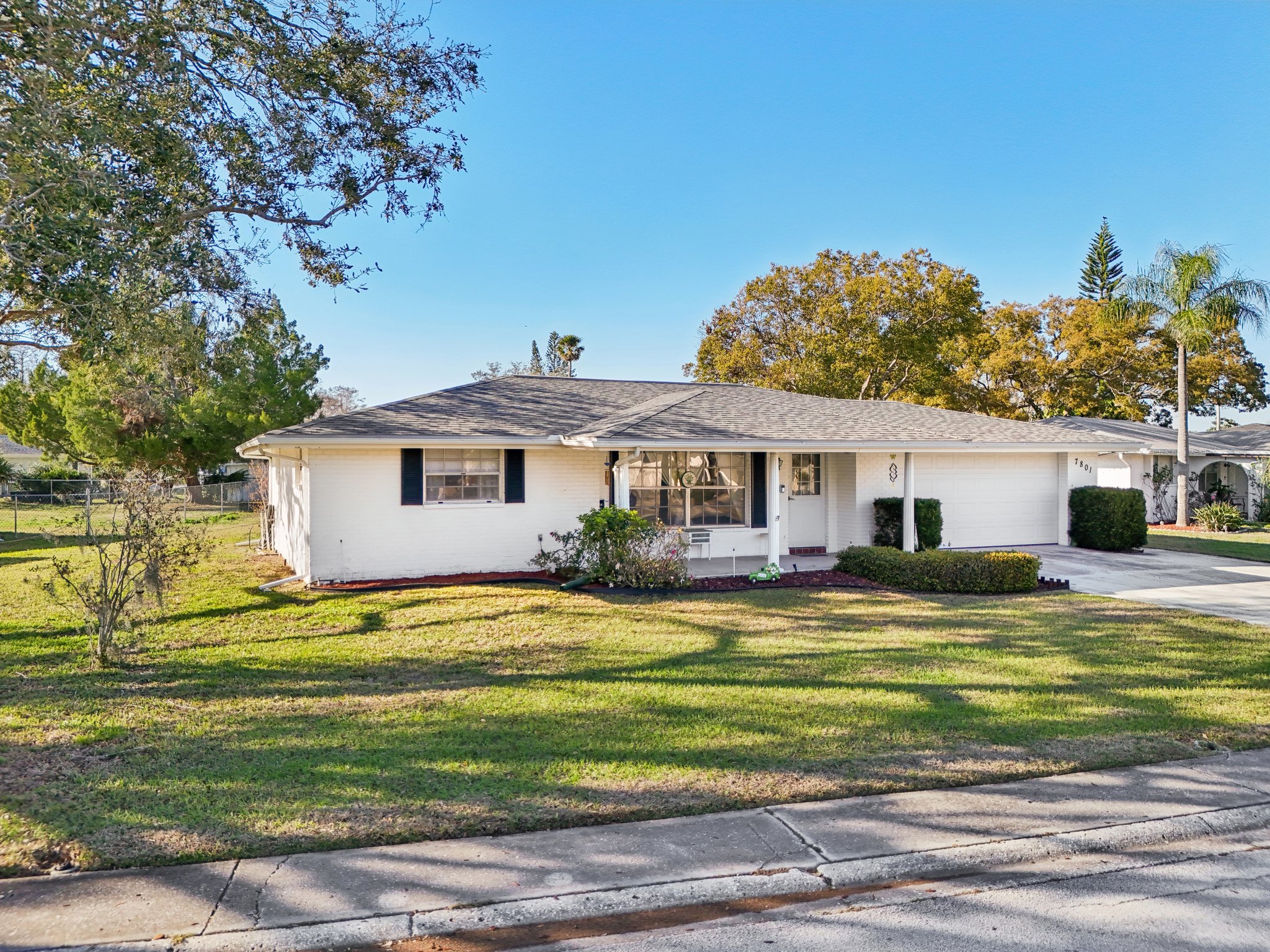 Cherrytree Ln-043.jpg