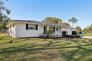 Cherrytree Ln-002.jpg
