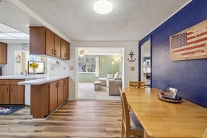 Cherrytree Ln-021.jpg