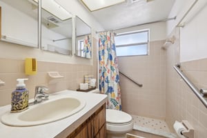 Cherrytree Ln-035.jpg