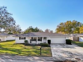 Cherrytree Ln-042.jpg
