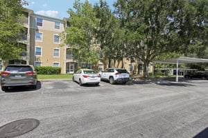 Point Meadows Dr 1310-005.jpg