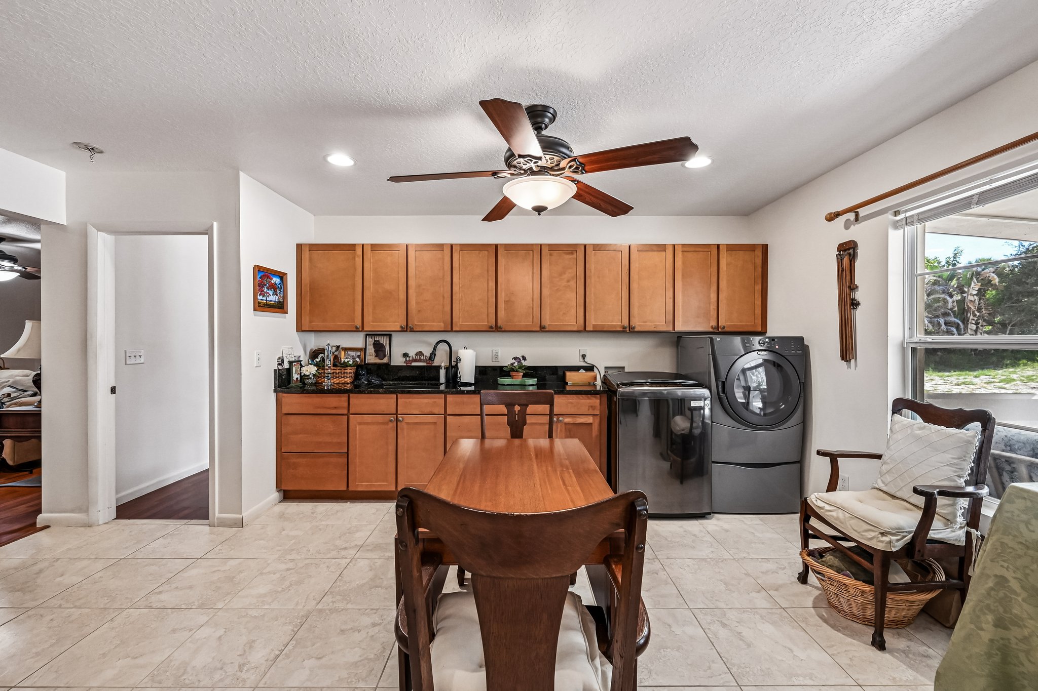 S Indian River Dr-S2205-015.jpg