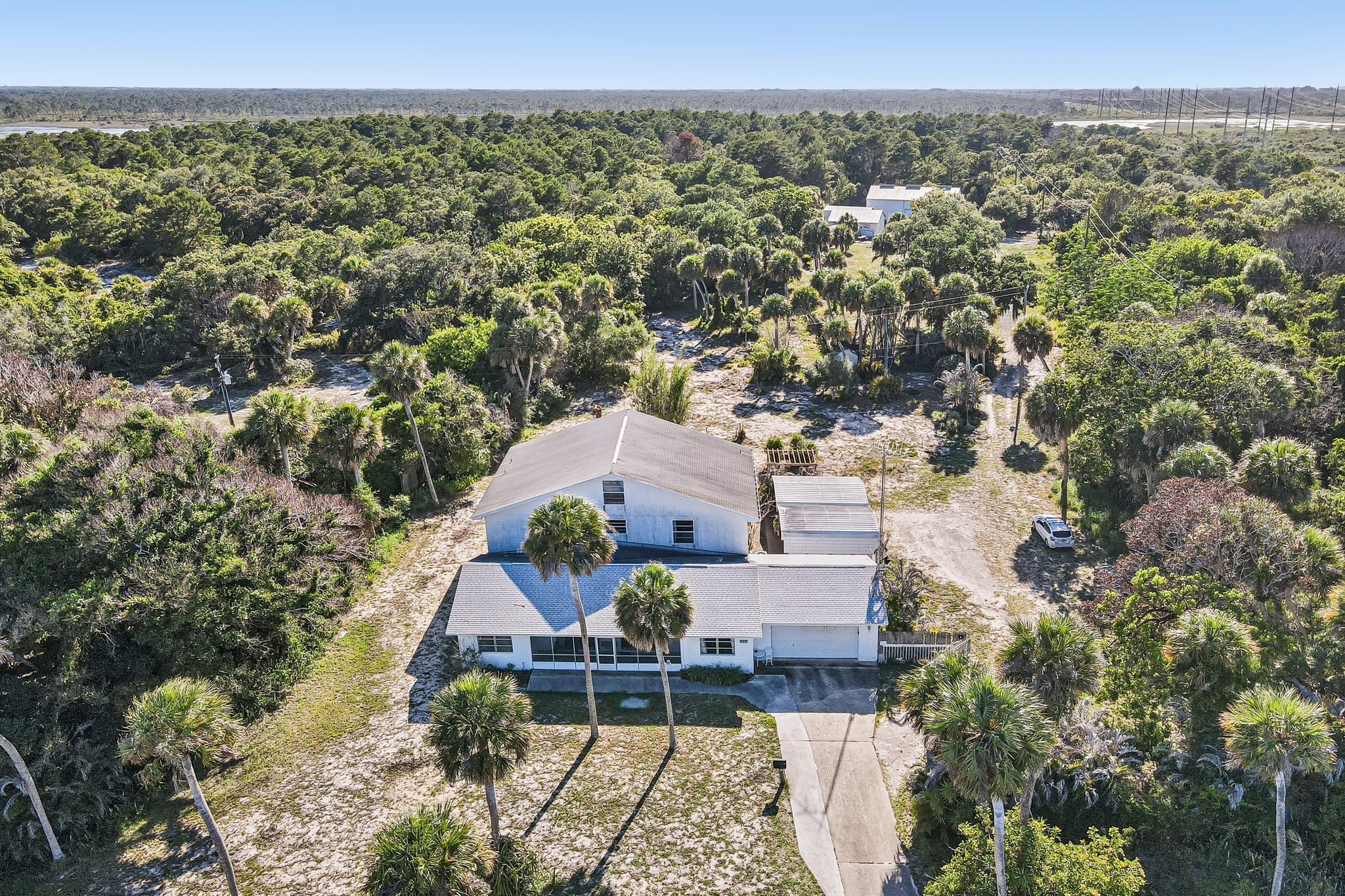 S Indian River Dr-S2205-064.jpg