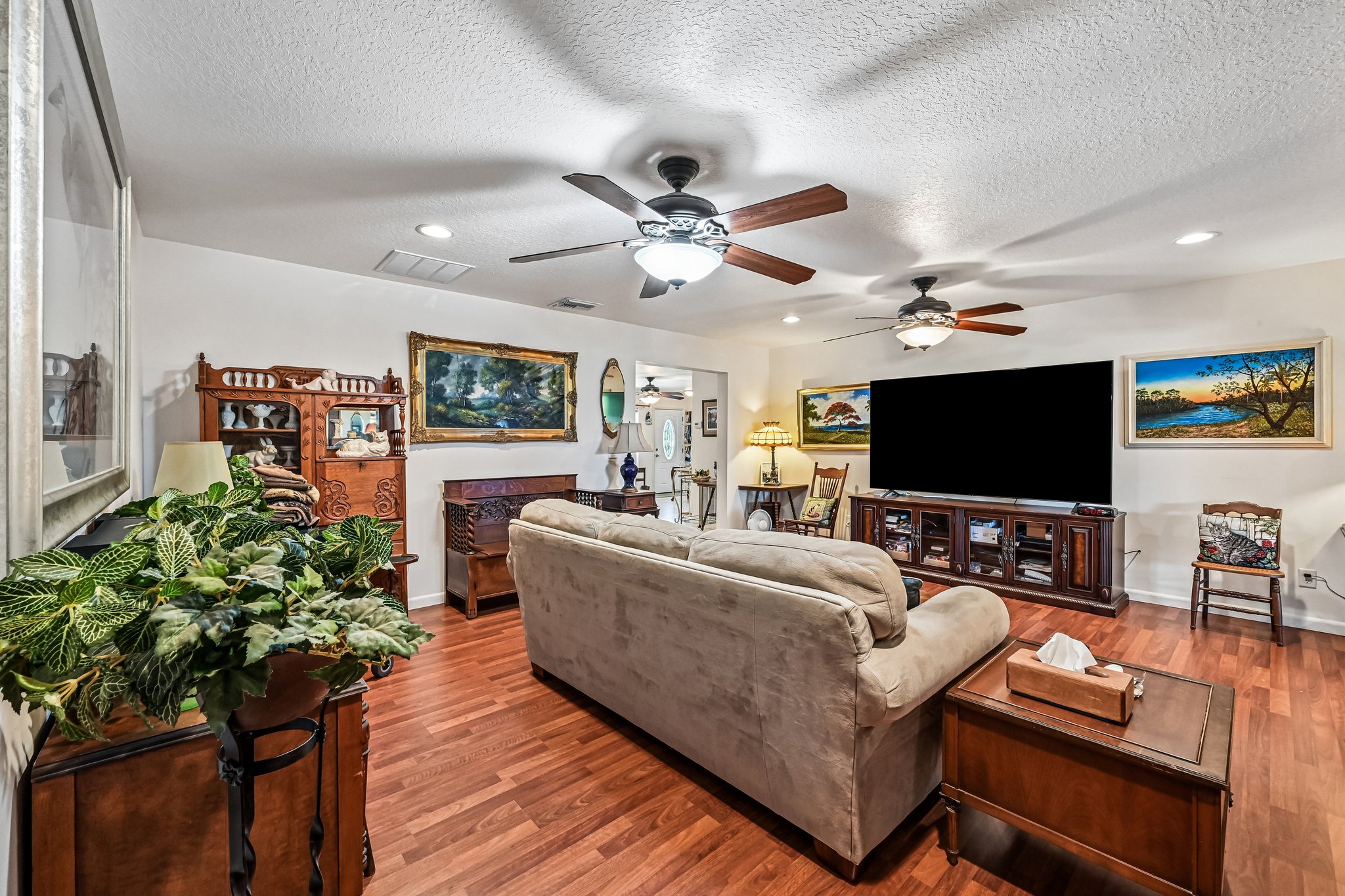 S Indian River Dr-S2205-012r.jpg