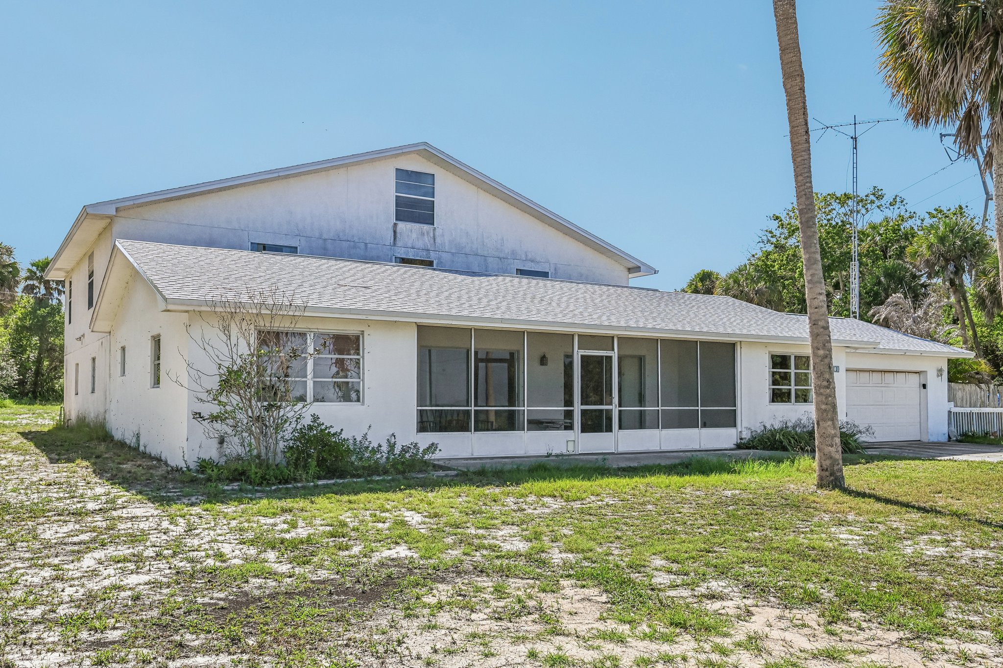 S Indian River Dr-S2205-003r.jpg