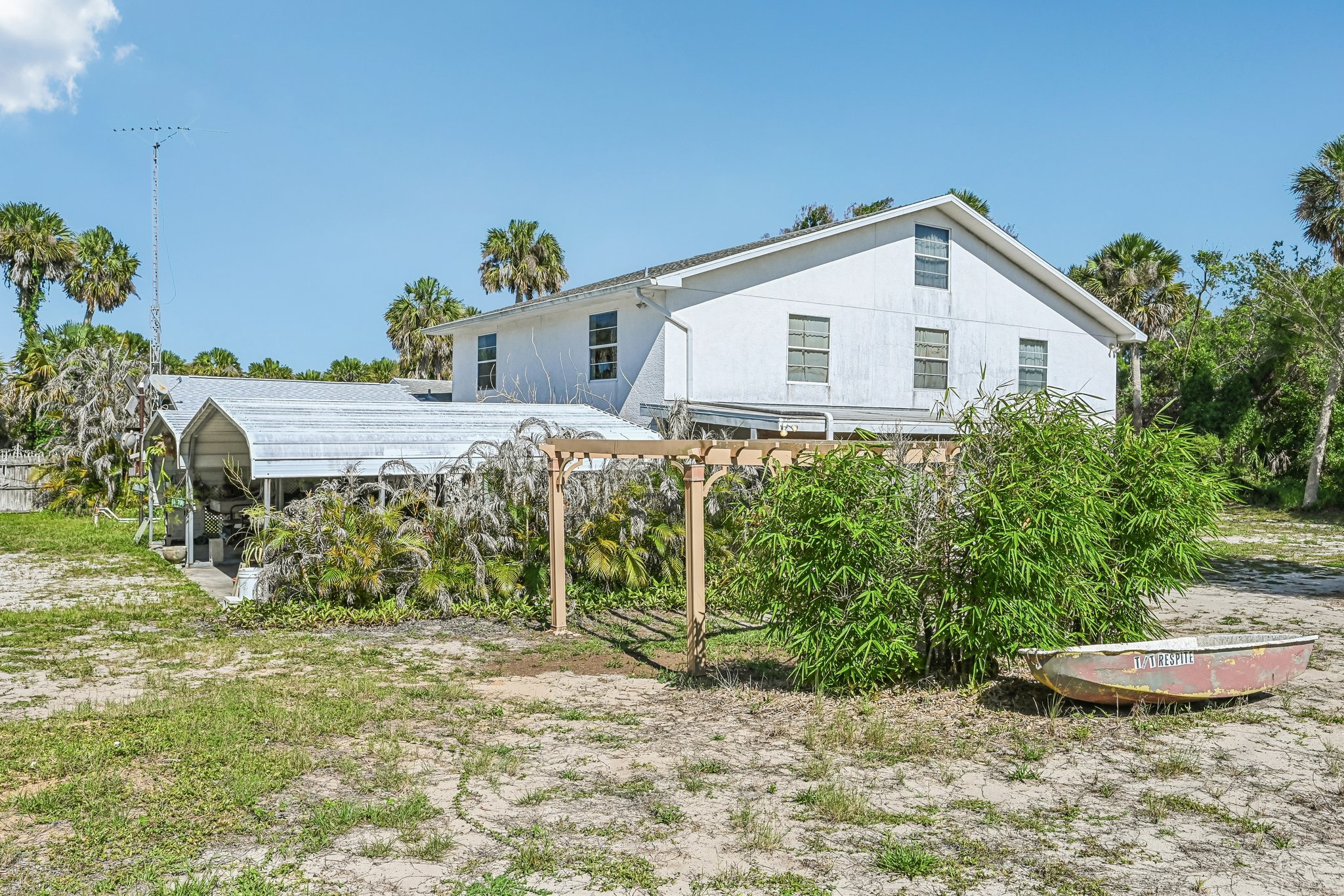 S Indian River Dr-S2205-051r.jpg
