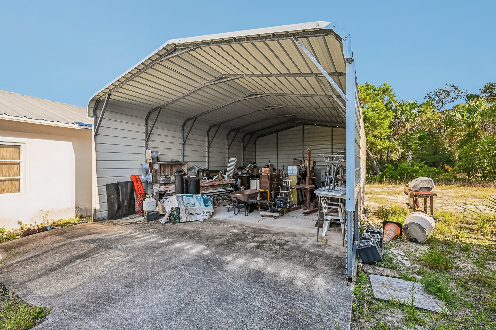 S Indian River Dr-S2205-056r.jpg