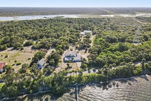 S Indian River Dr-S2205-061.jpg