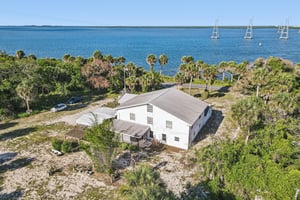 S Indian River Dr-S2205-069.jpg