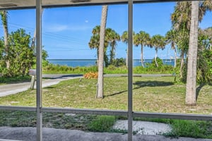 S Indian River Dr-S2205-005r.jpg