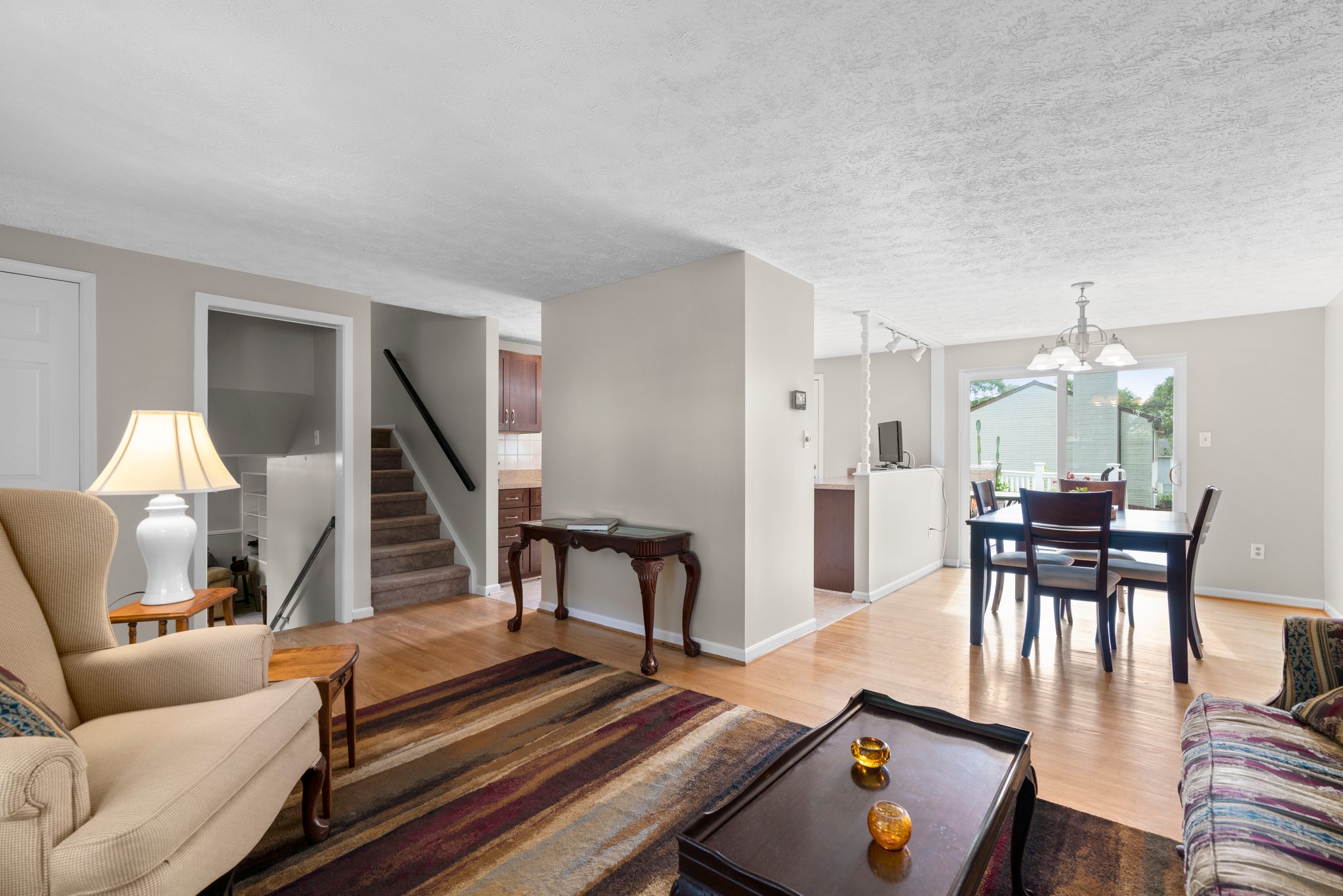 06. Living_Dining room.jpg