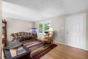 05. Living room.jpg