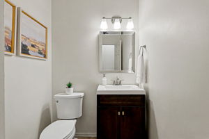  Photo 31