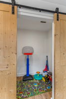  Photo 43