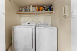  Photo 49