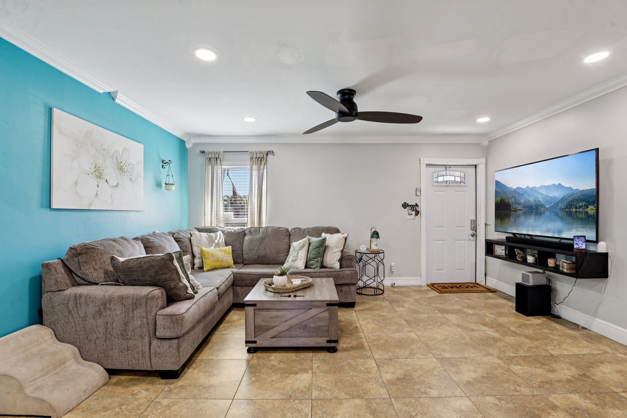 NW 69th Ter-S2403-007.jpg