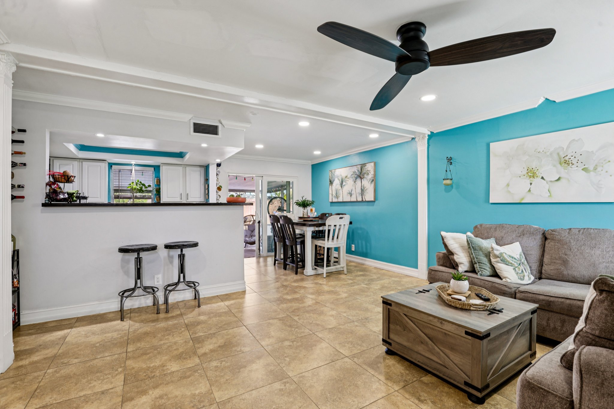 NW 69th Ter-S2403-008.jpg