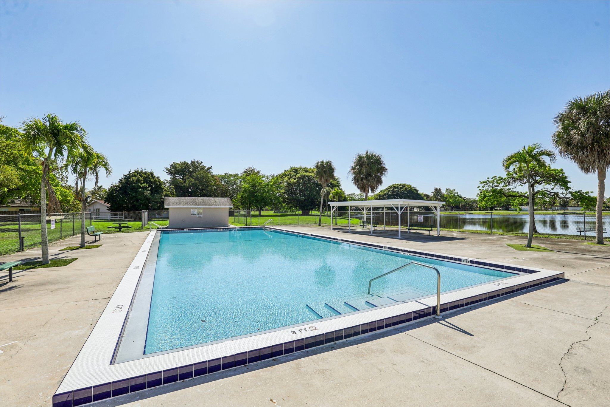 NW 69th Ter-2403-906.jpg