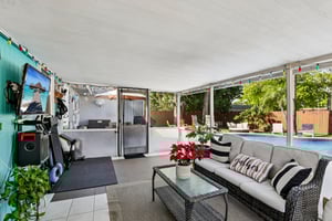 NW 69th Ter-S2403-030.jpg