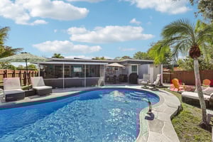 NW 69th Ter-S2403-036.jpg