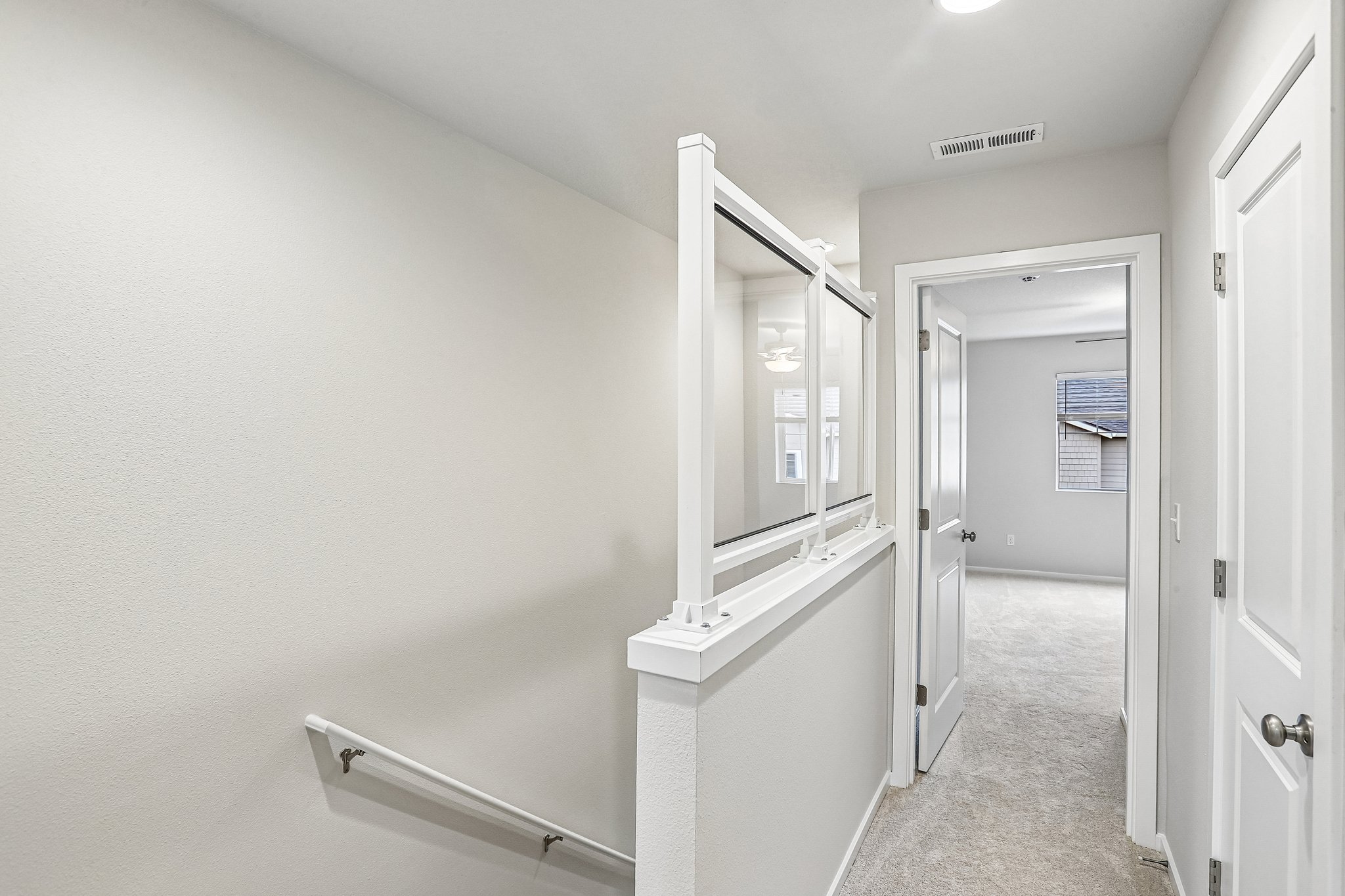 NW Spirea St-S2304-027.jpg