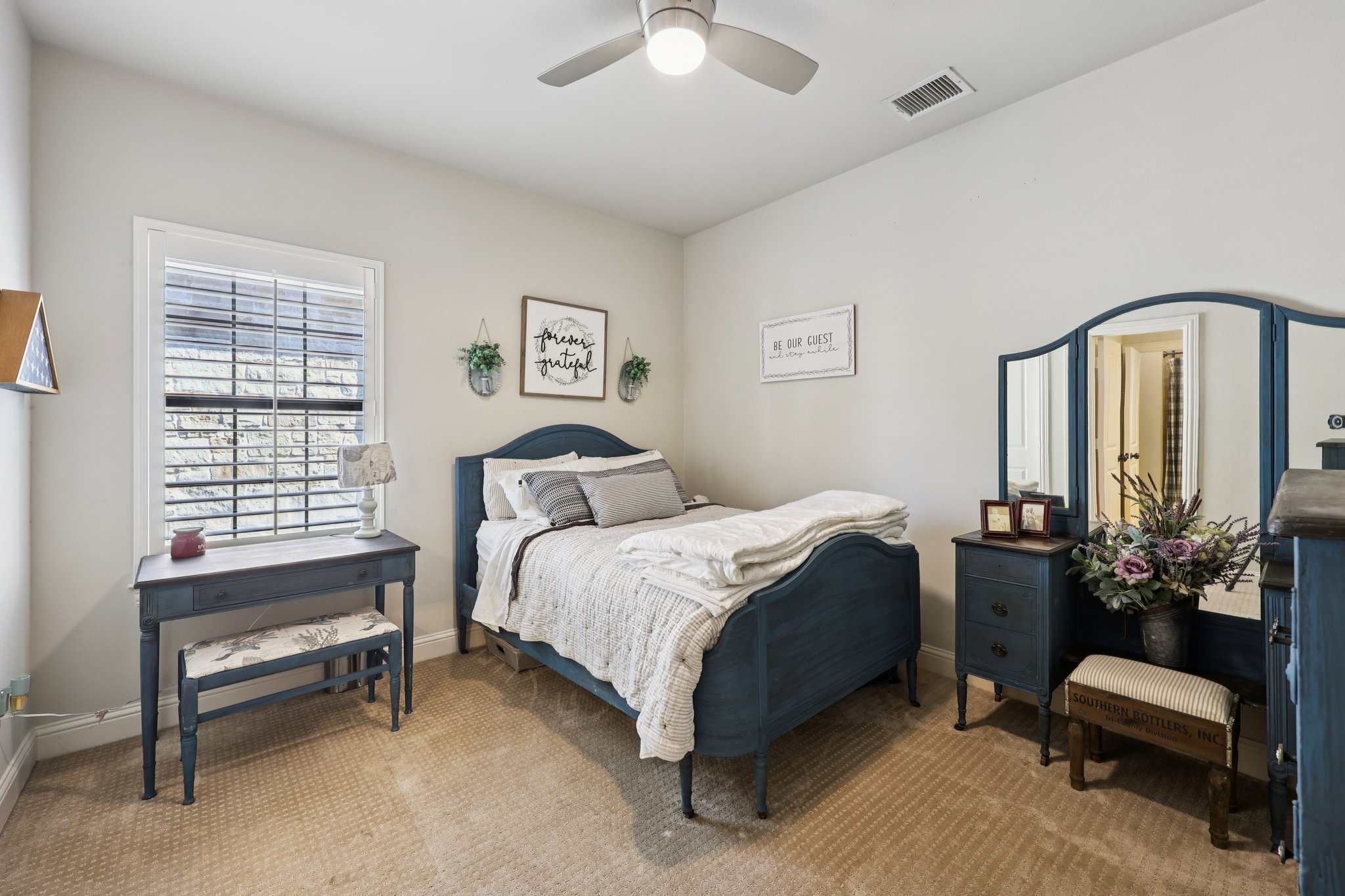 Comanche Way-S2809-034.jpg