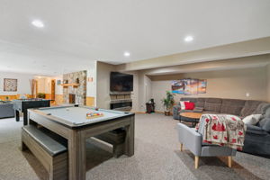 24_Interior