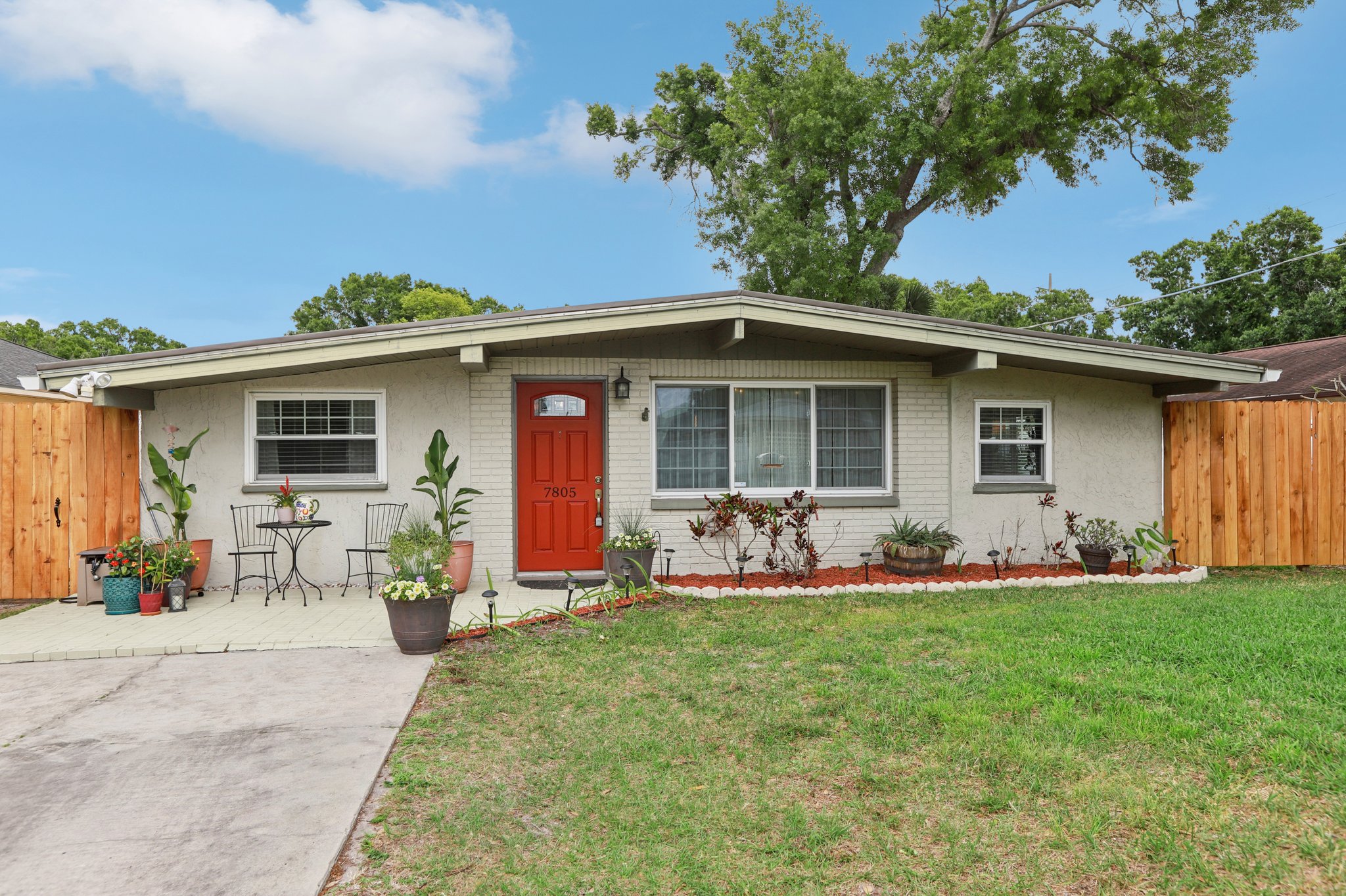 N Glen Ave-S0704-004.jpg