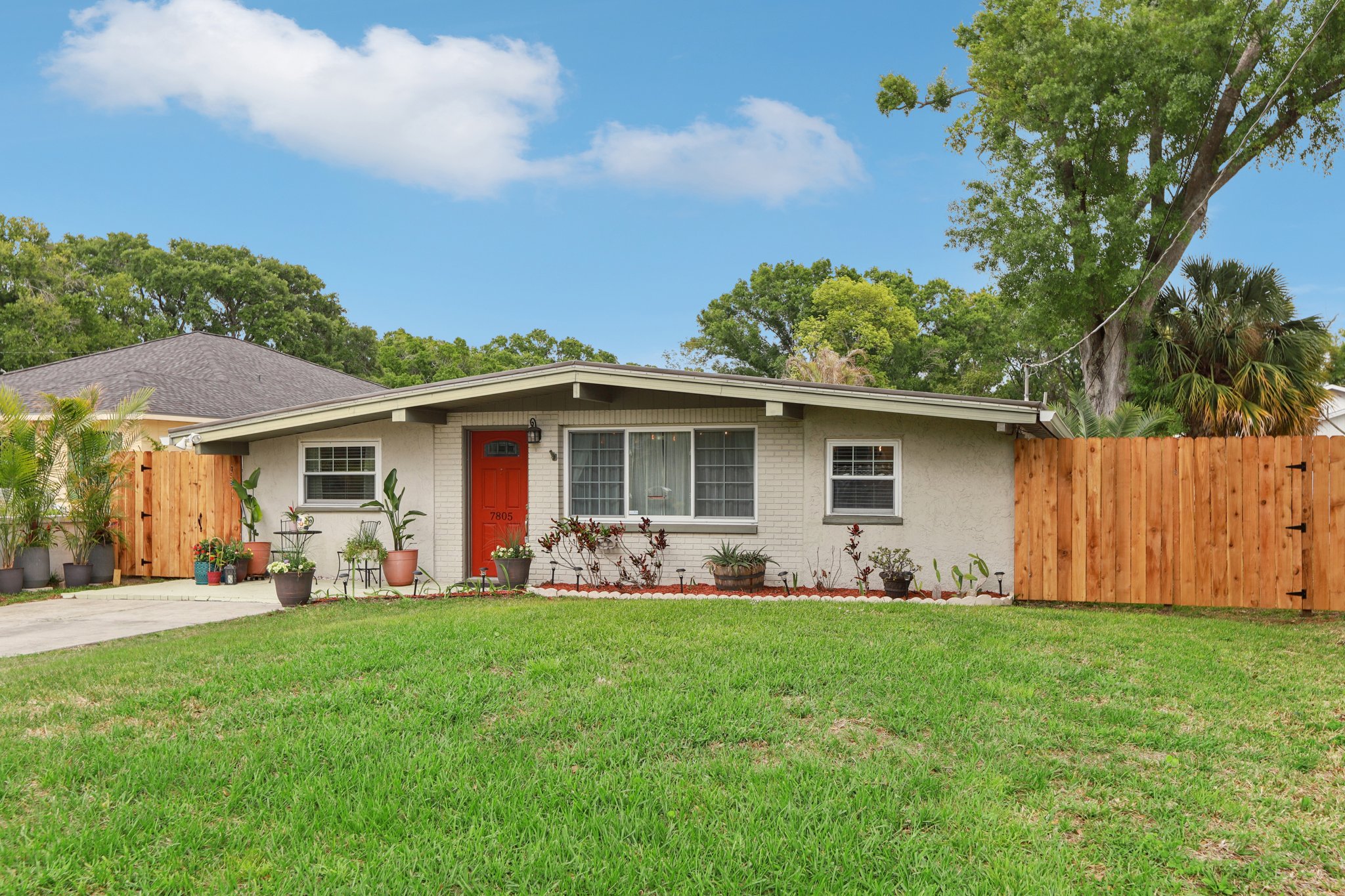 N Glen Ave-S0704-006.jpg