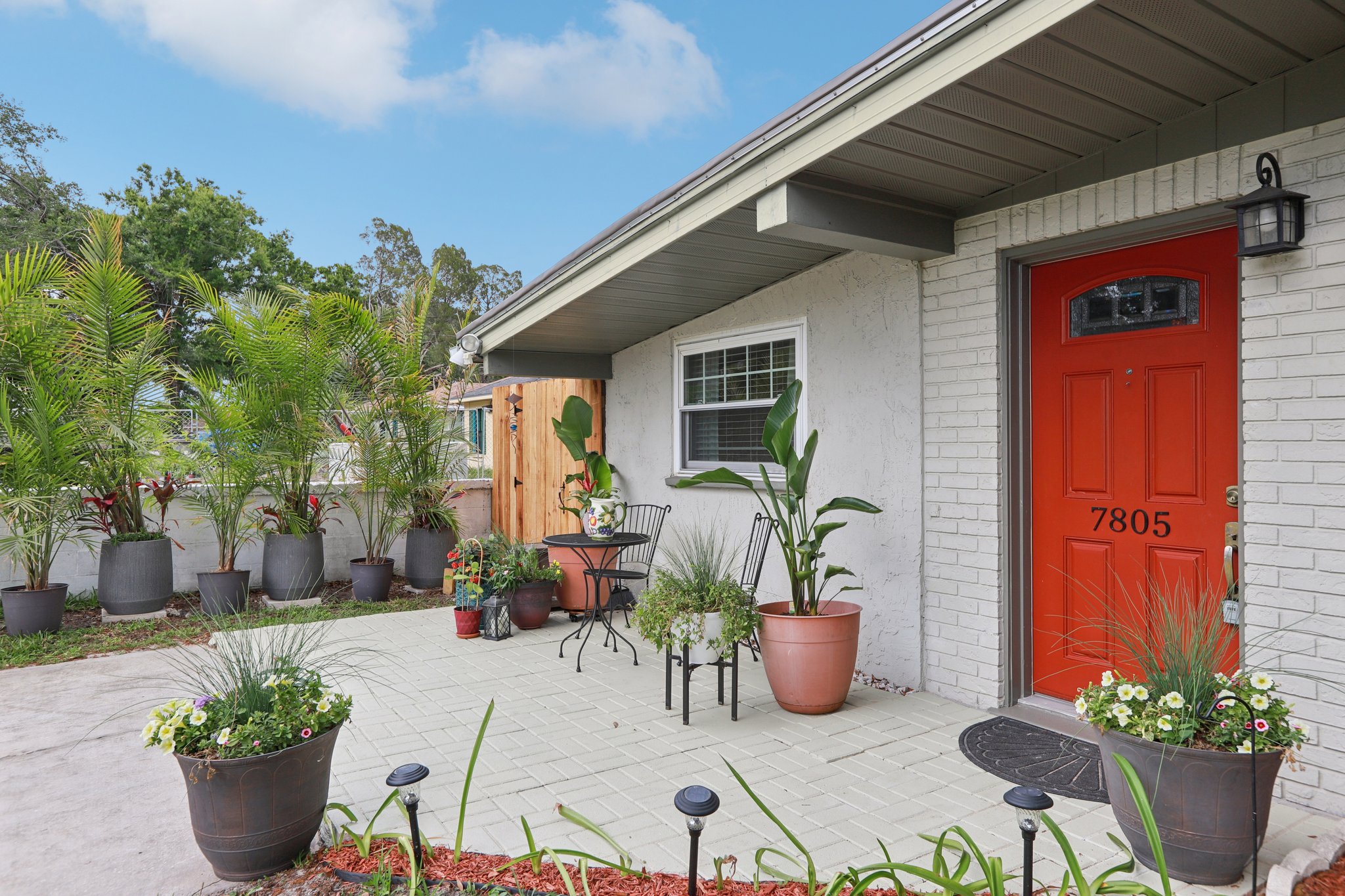 N Glen Ave-S0704-008.jpg