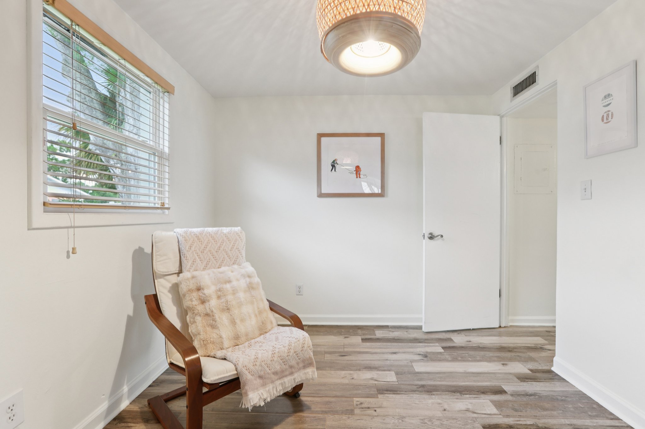 N Glen Ave-S0704-027.jpg