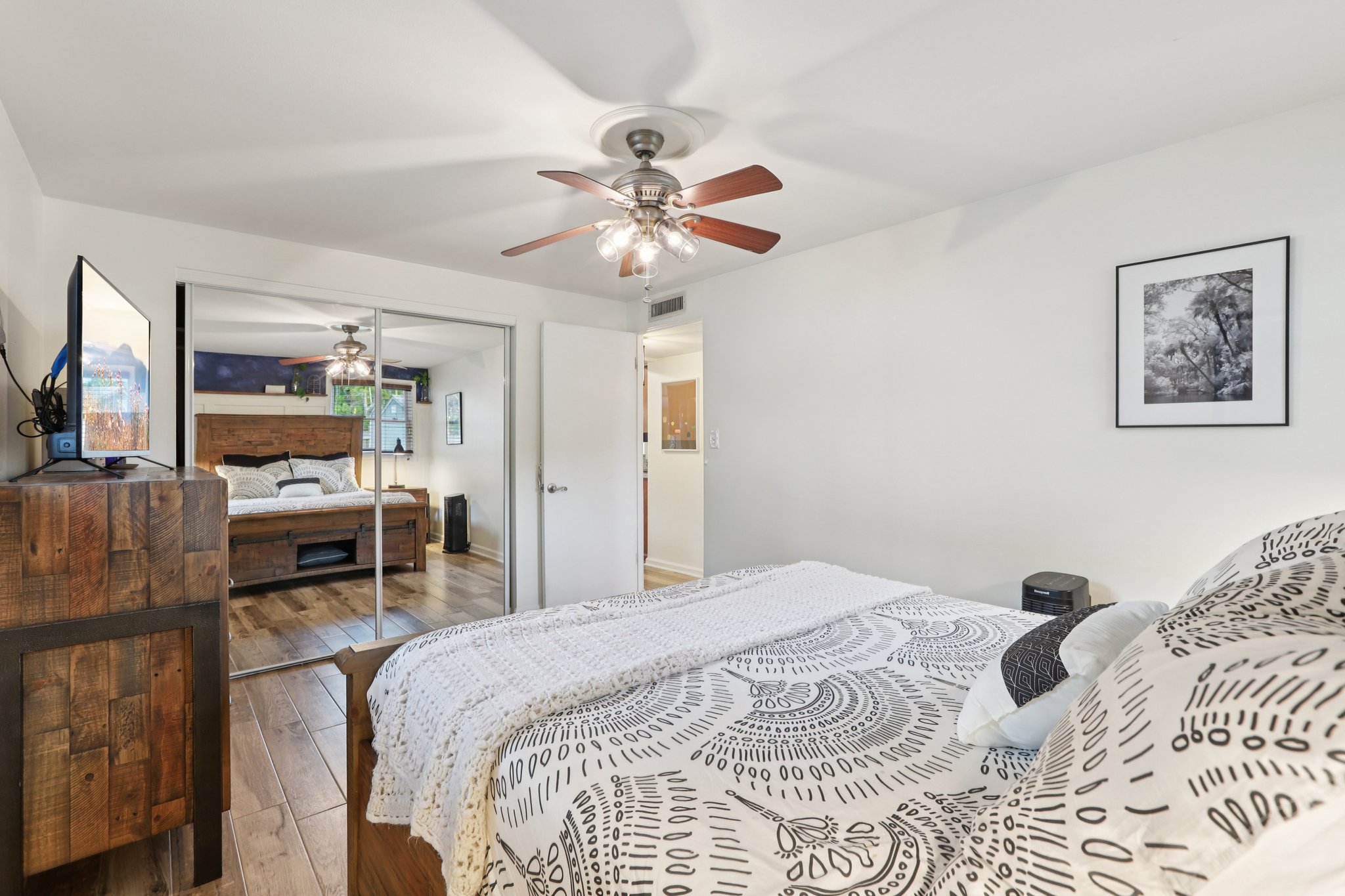 N Glen Ave-S0704-030.jpg