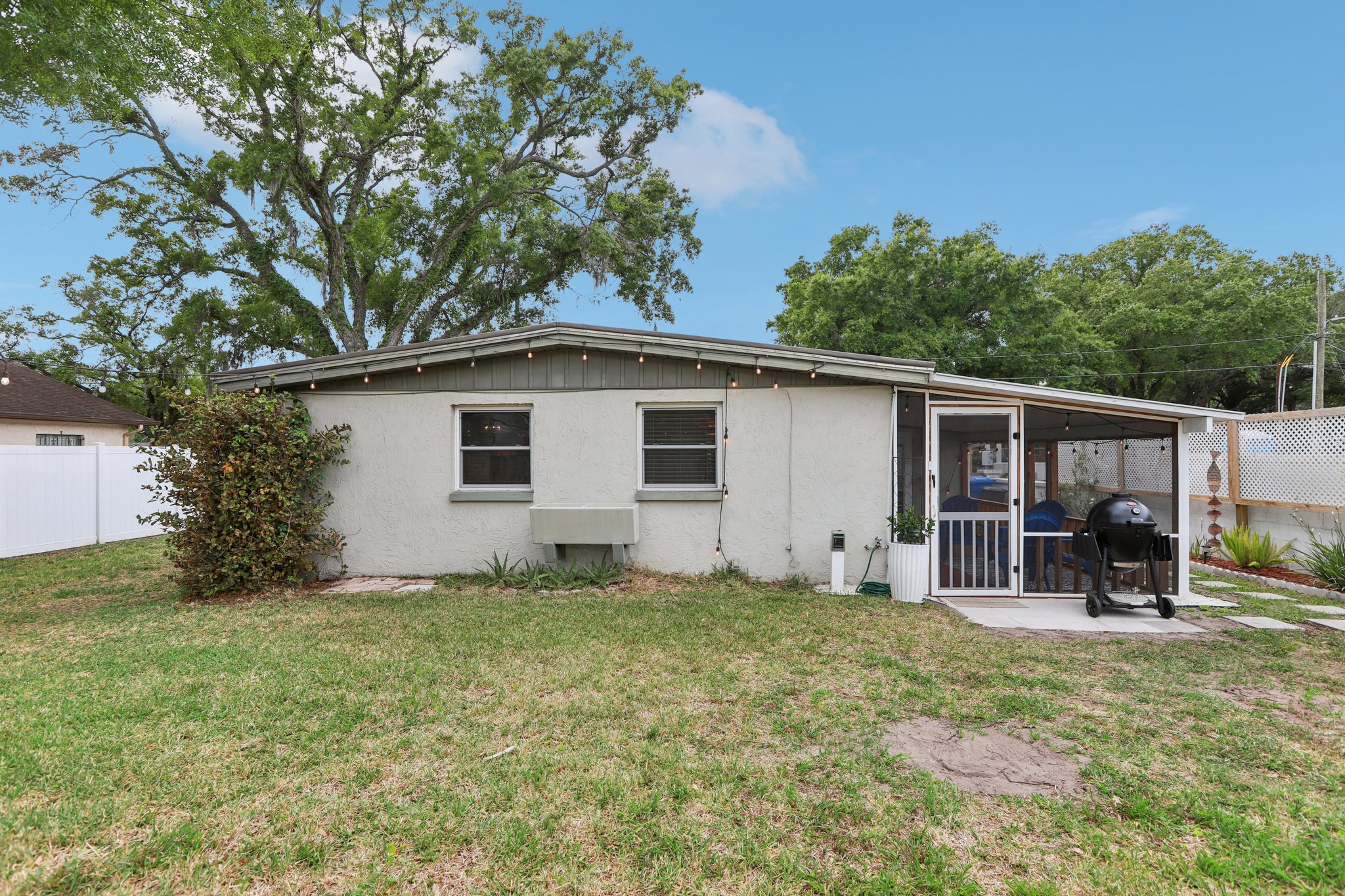 N Glen Ave-S0704-049.jpg