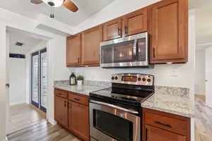 N Glen Ave-S0704-024.jpg