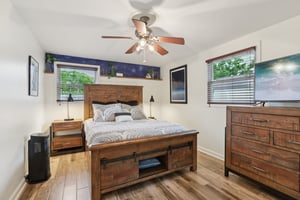 N Glen Ave-S0704-029.jpg