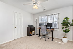  Photo 52