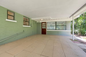Lanai1