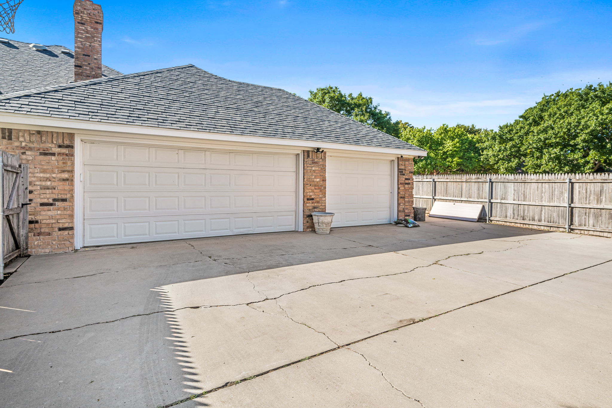 7806 Christina Ave 05