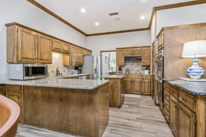 7806 Christina Ave 16