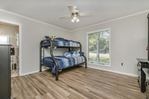 7806 Christina Ave 19