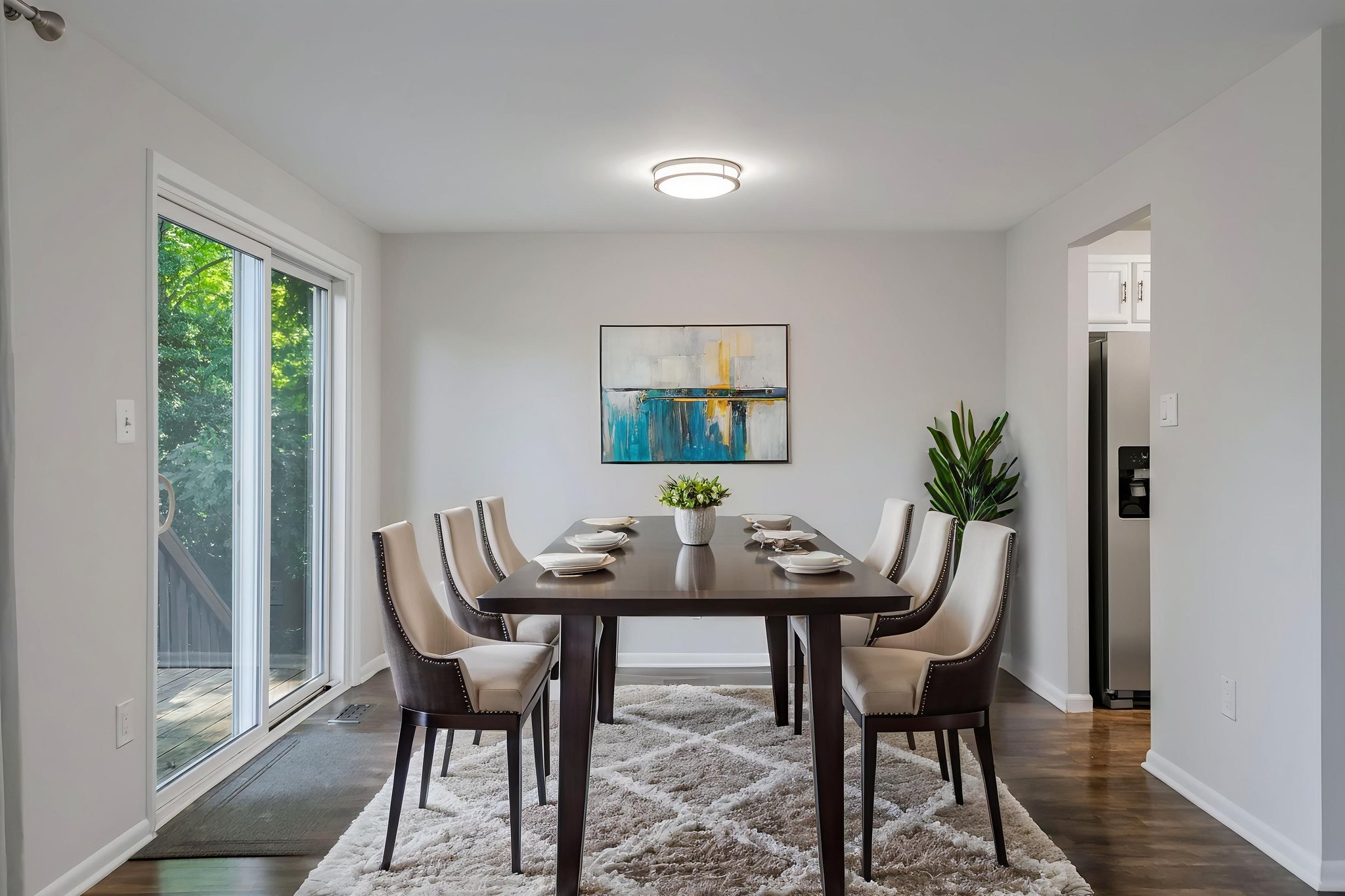 Dining room -  virtually staged