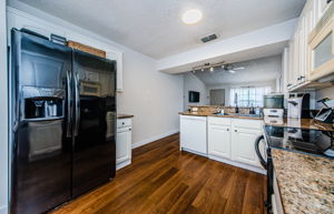 Kitchen 4-3