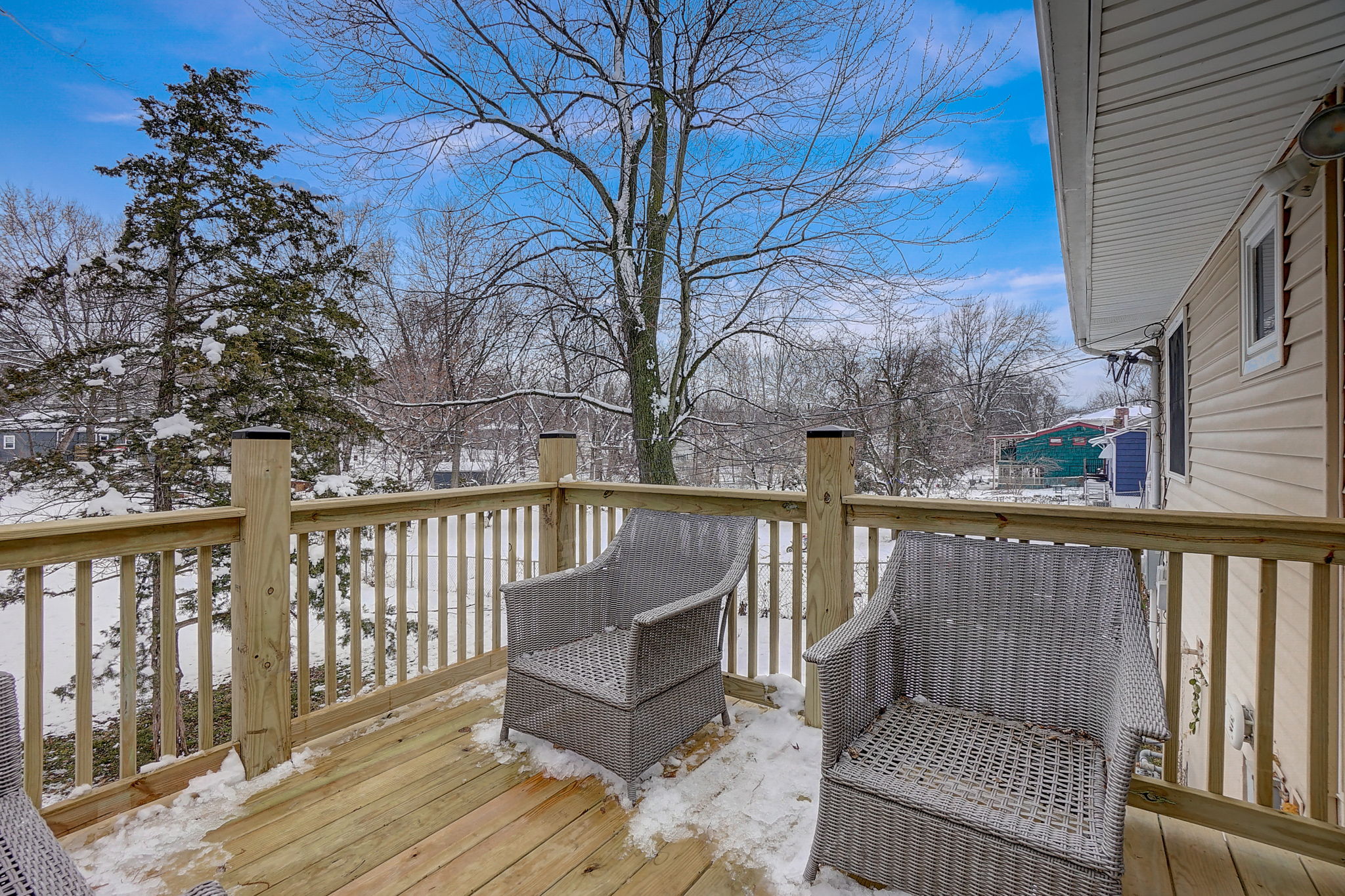 W 65th St-068