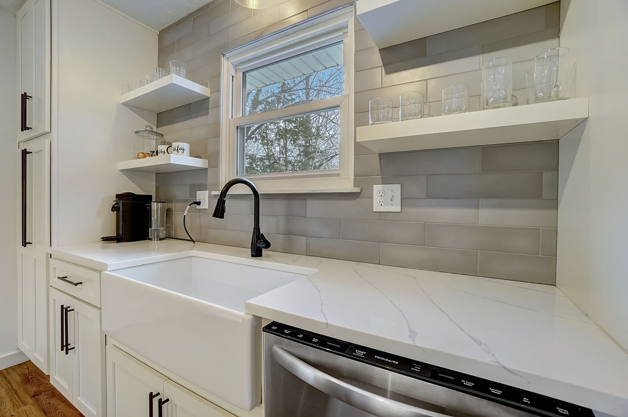 W 65th St-035